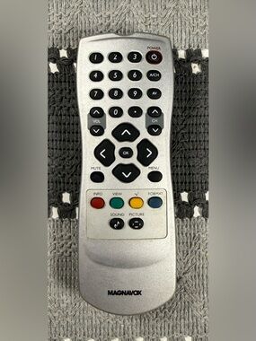 Magnavox RC1113125/01B OEM TV Remote 42MF531 42MF431 42MF331D 42MF231D.Tested.
